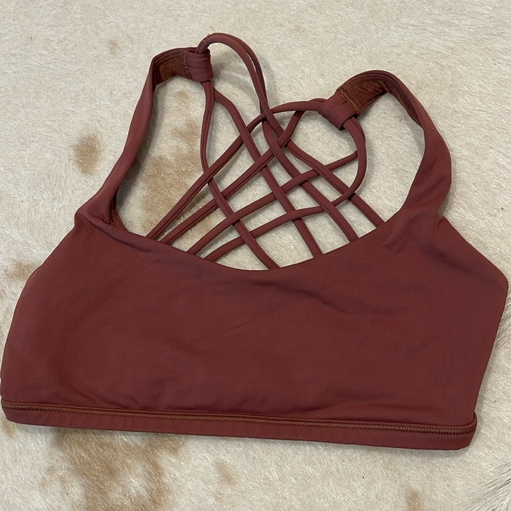 Lulu Lemon Sports Bra